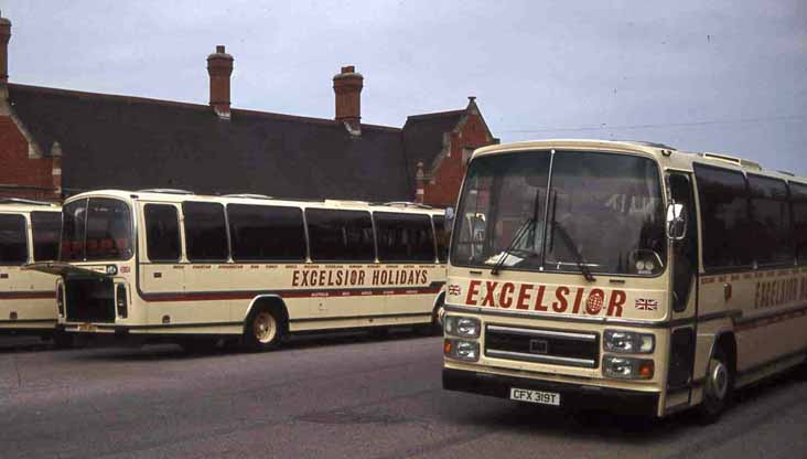 Excelsior Ford R1014 Plaxton Supreme IV CFX319T